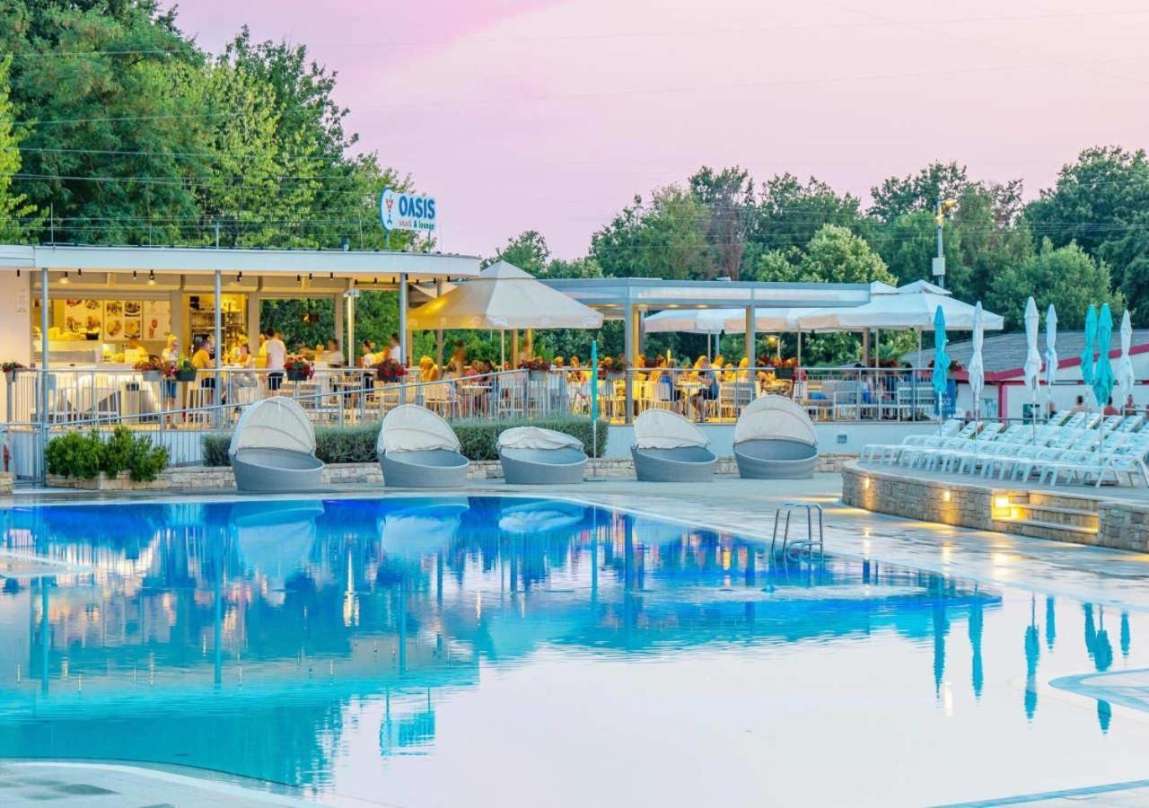 Camping Bijela Uvala - Eurocamp I Homair Poreč Exterior foto