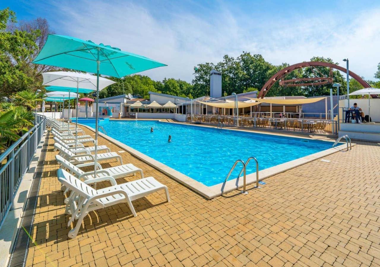 Camping Bijela Uvala - Eurocamp I Homair Poreč Exterior foto